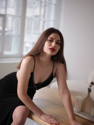 Алина